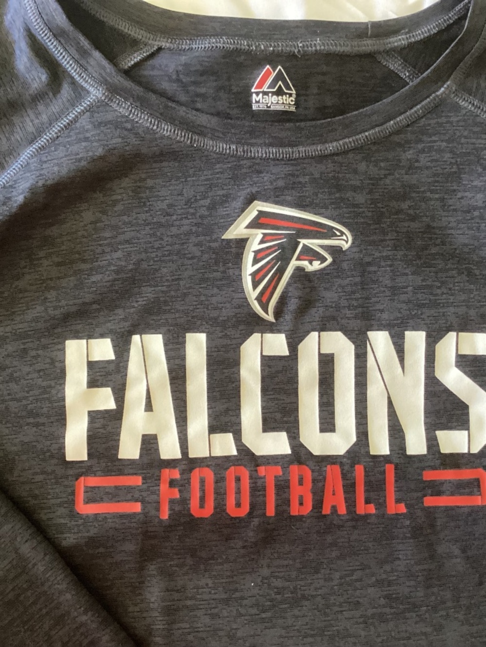 Men’s Majestic Atlanta Falcons Long Sleeve Tee Black Gray Color Size XXL